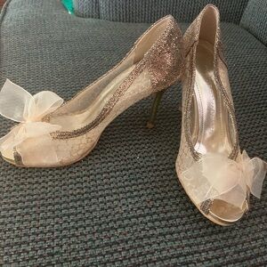 Size 7 Gold Cinderella style wedding heels
